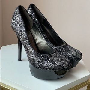 Jessica Simpson platform pumps